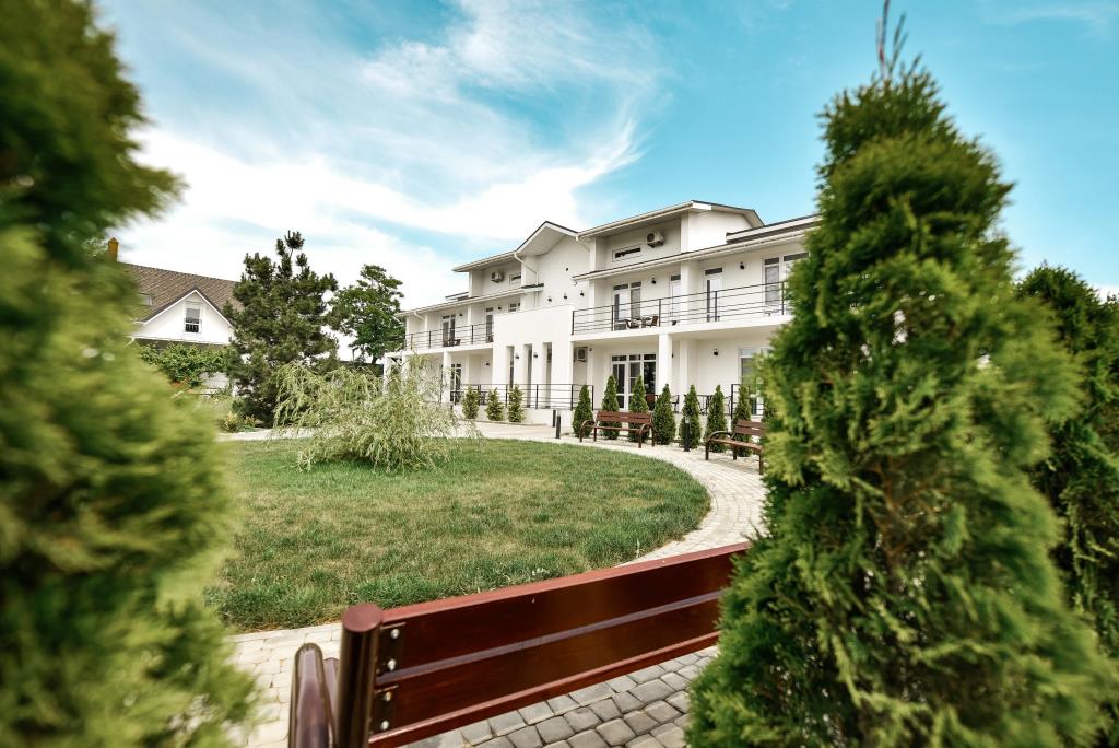 Belaya Iva Hotel 0*