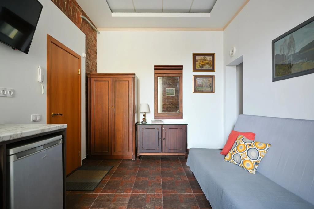 1912 U Petropavlovki Apartment 0*