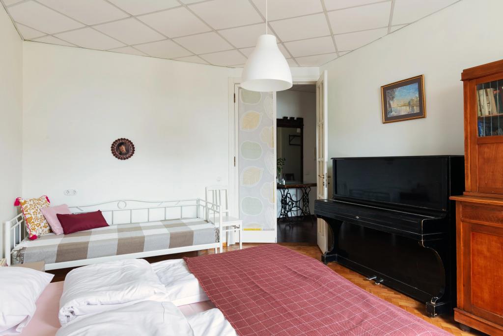 1912 s Vidom na Kryshi Peterburga Apartment 0*