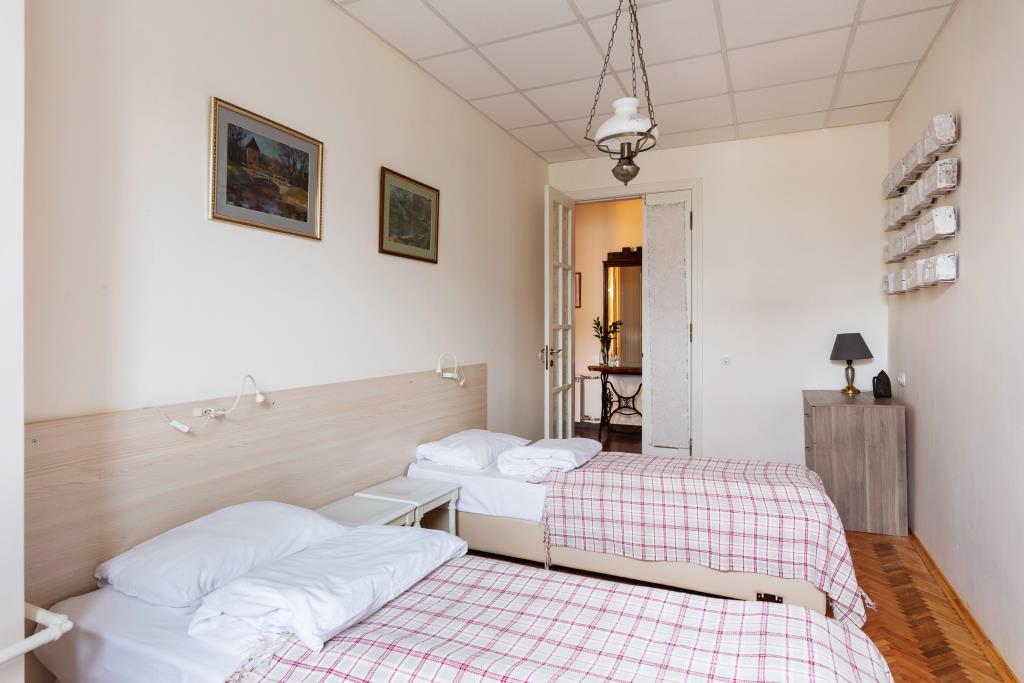 1912 s Vidom na Kryshi Peterburga Apartment 0*