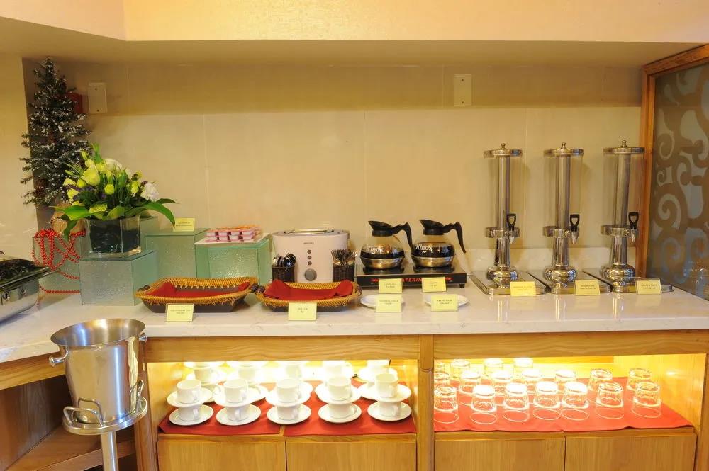 Mayflower Saigon Hotel 3*