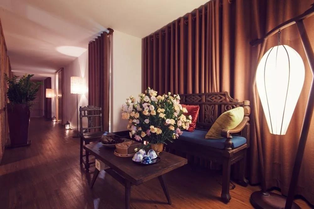 Mayflower Saigon Hotel 3*