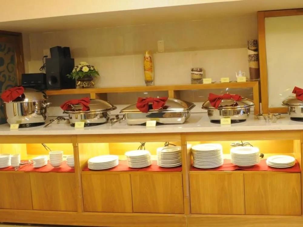 Mayflower Saigon Hotel 3*