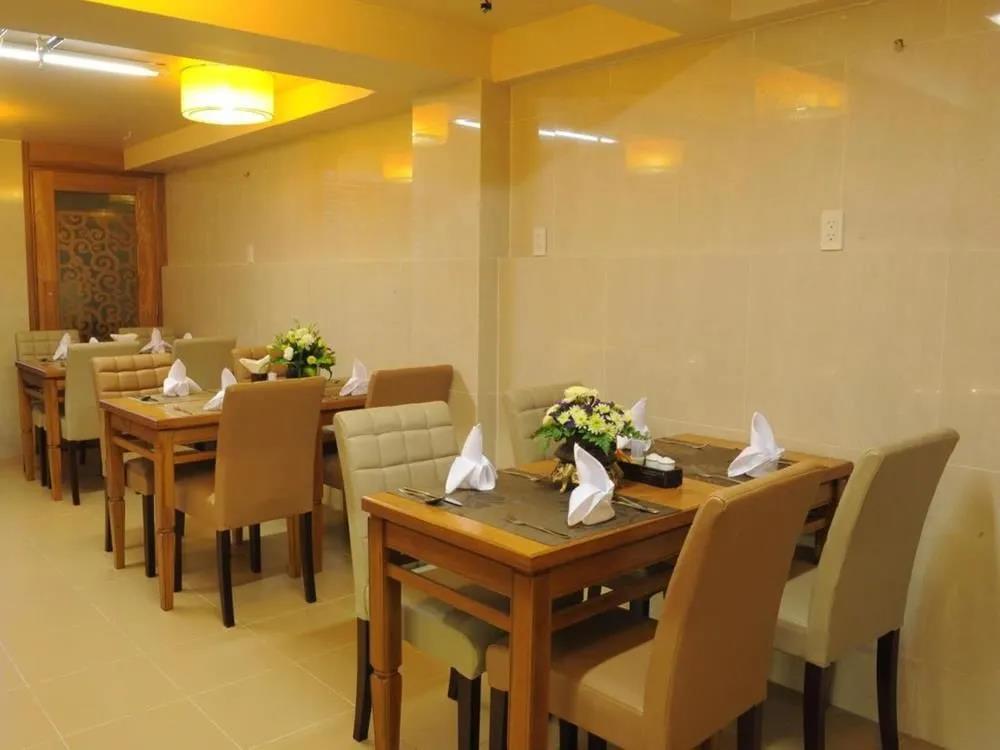 Mayflower Saigon Hotel 3*
