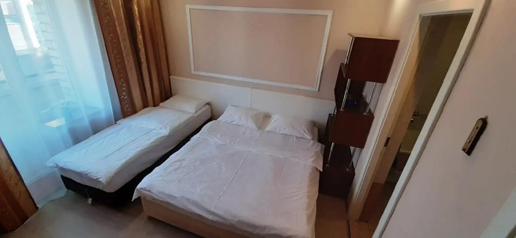 V tsentre Mini-Hotel 0*