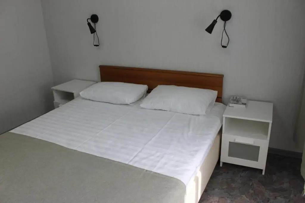 V tsentre Mini-Hotel 0*