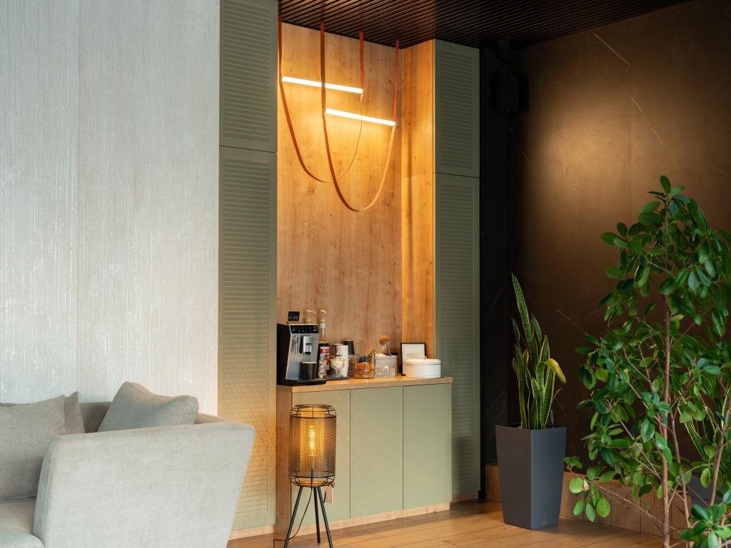 Breezko Hotel 3*