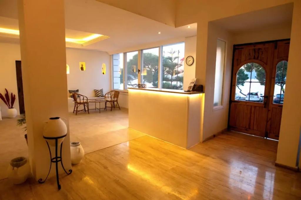 Camlik 87 Hotel Ayvalik 0*