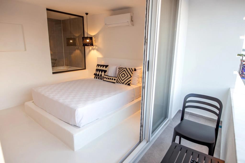 Camlik 87 Hotel Ayvalik 0*
