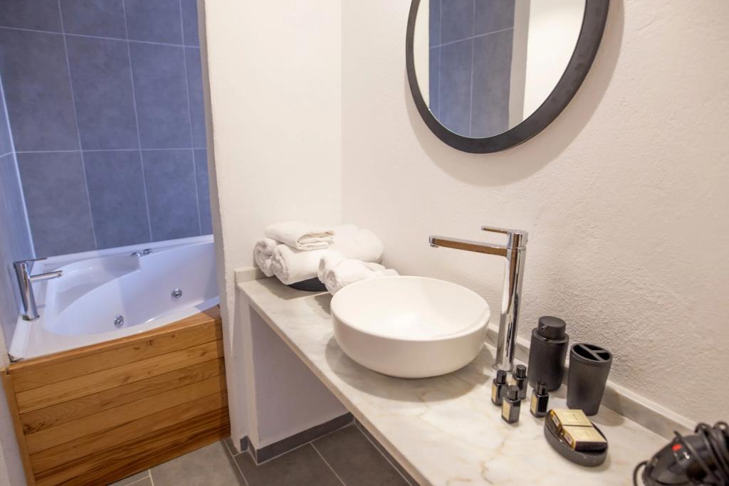 Camlik 87 Hotel Ayvalik 0*