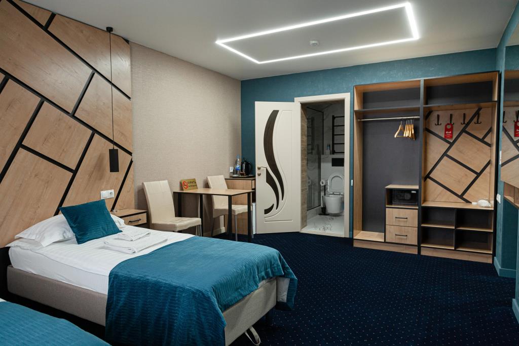 Lyubimyij hotel 3*