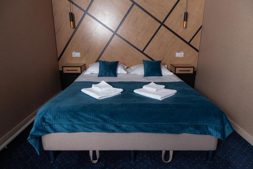 Lyubimyij hotel 3*