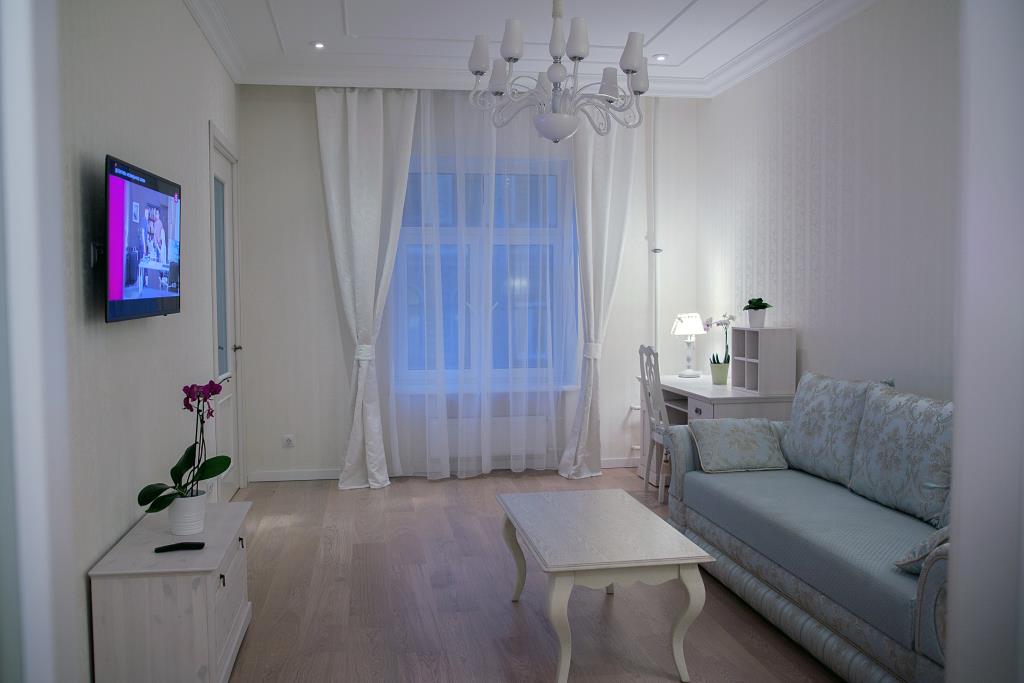 8-ya Sovetskaya 9-13 Apartments 0*