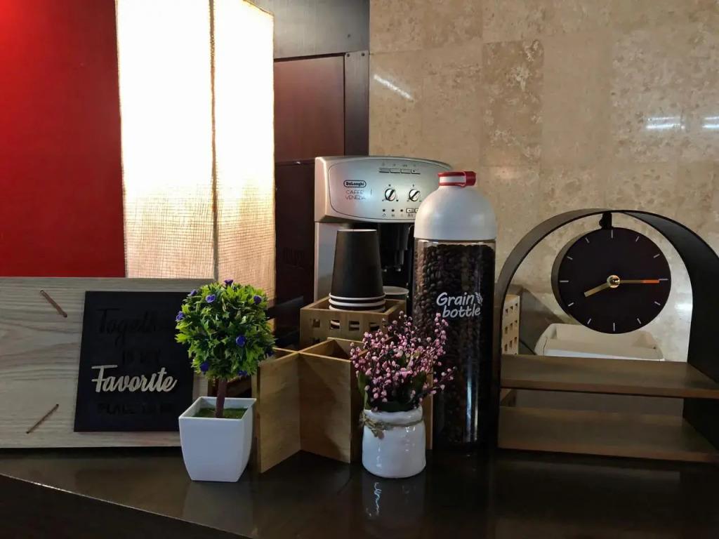 Poniya Hotel 0*