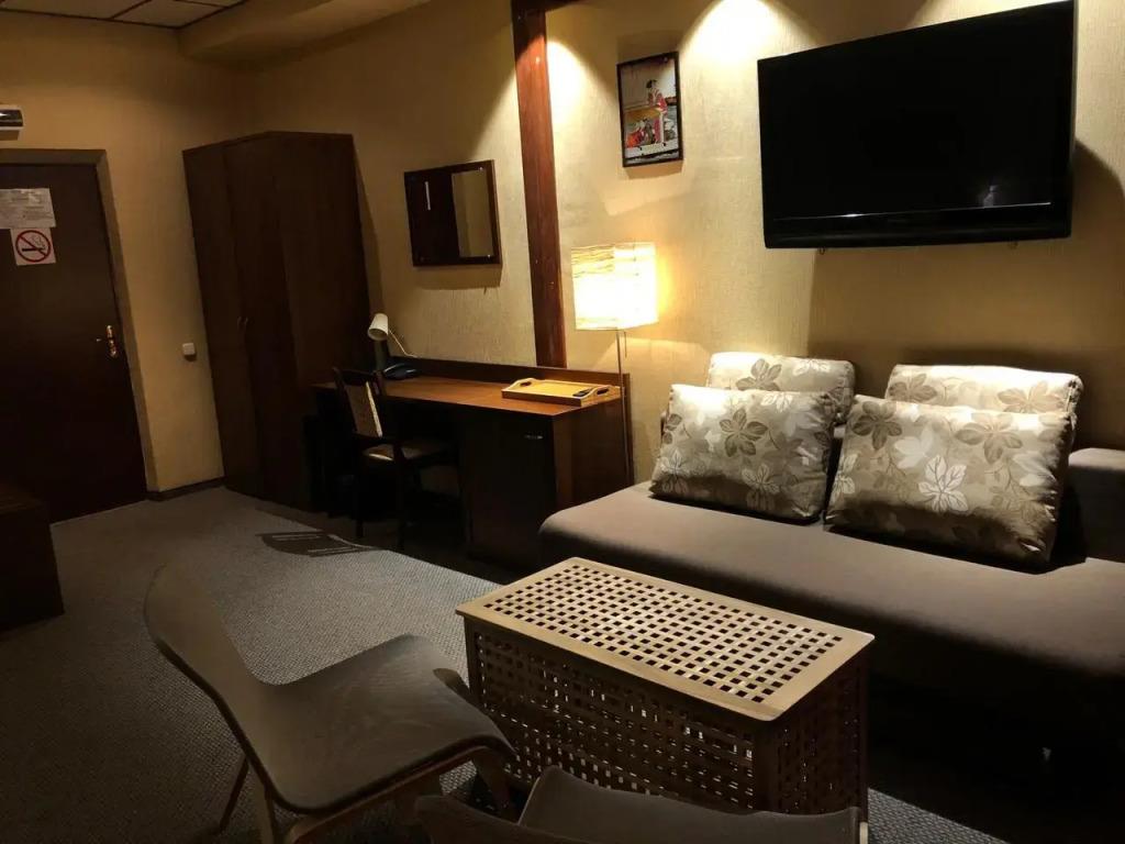 Poniya Hotel 0*