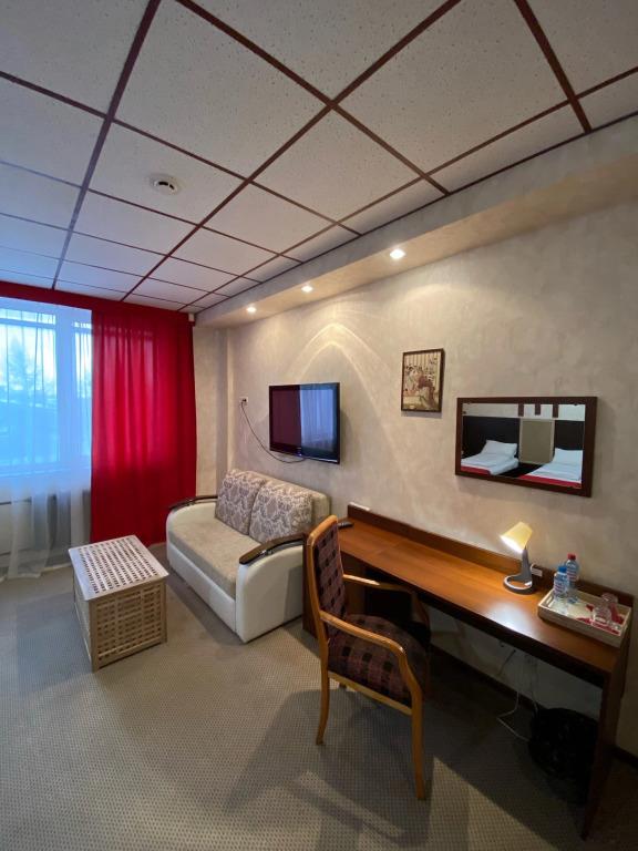 Poniya Hotel 0*
