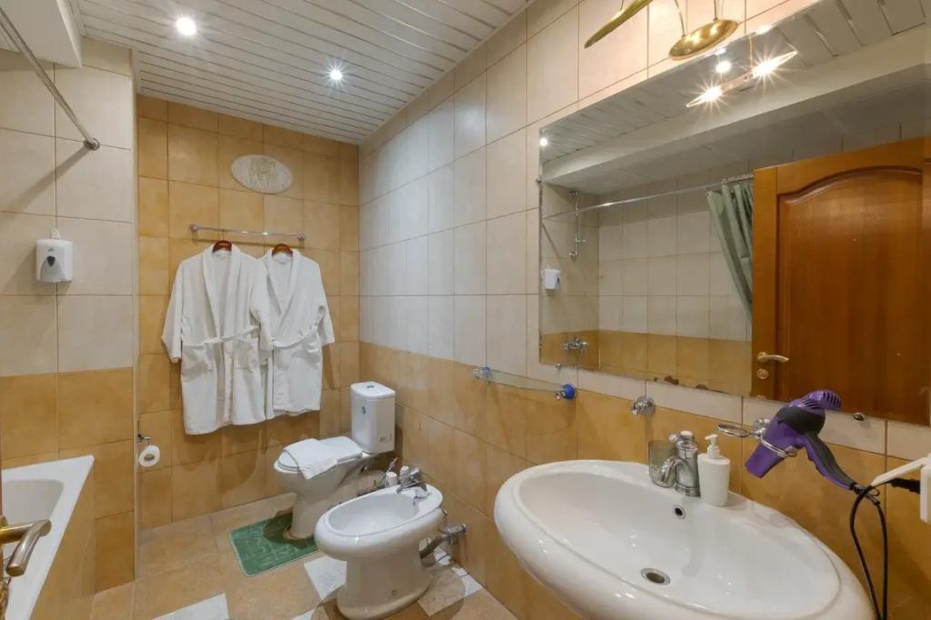 Nevskiy 98 Mini-Hotel 3*