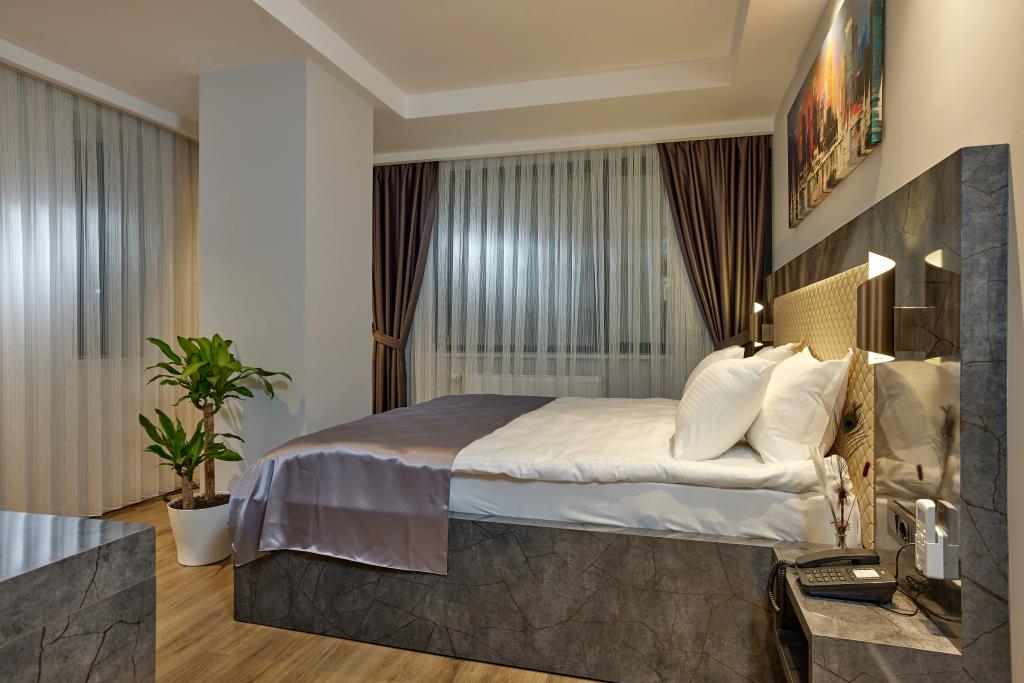 The Bold Hotel 0*