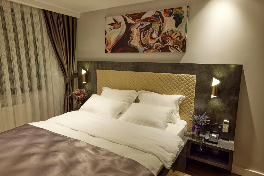The Bold Hotel 0*