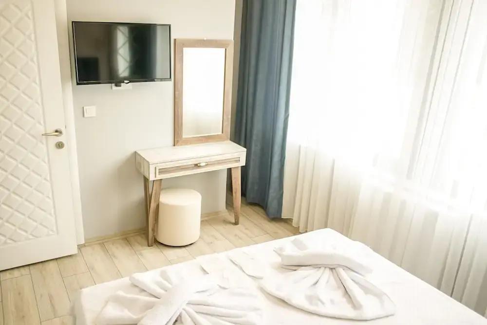 Astra Boutique Hotel 0*