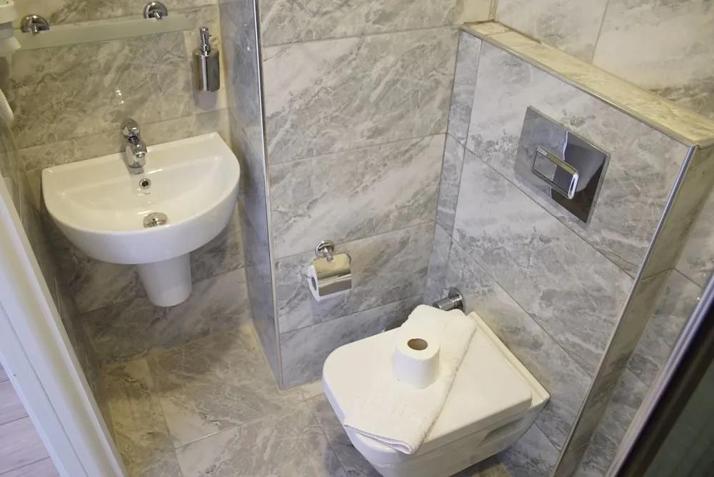 Astra Boutique Hotel 0*
