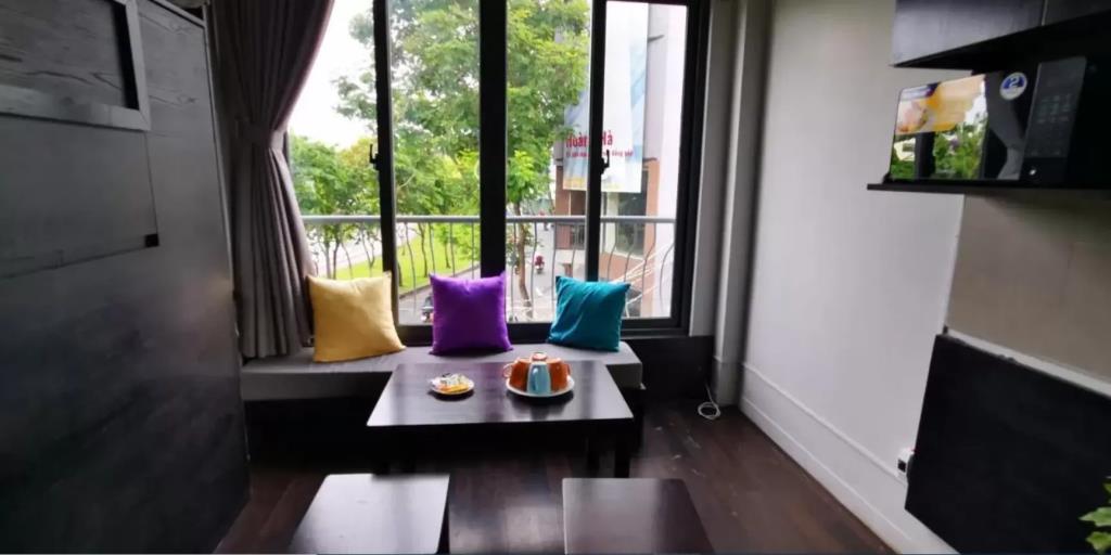 Cozy Riverview 0*