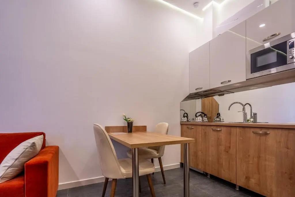 5 Star Apart Hotel 4*