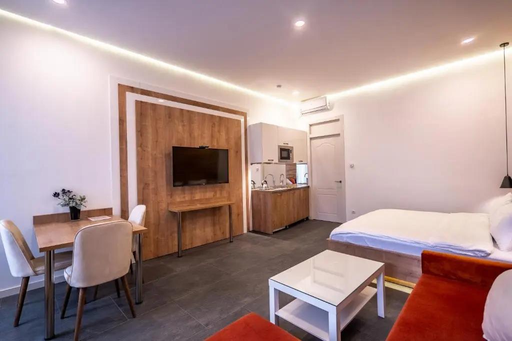 5 Star Apart Hotel 4*