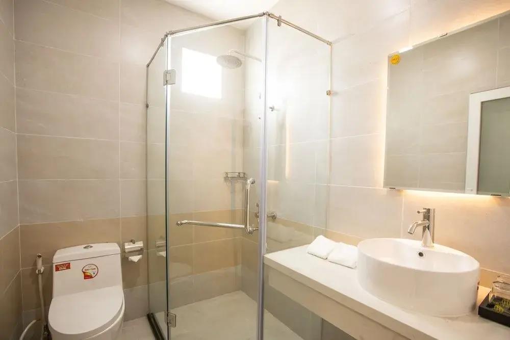 Hera Hotel 3*