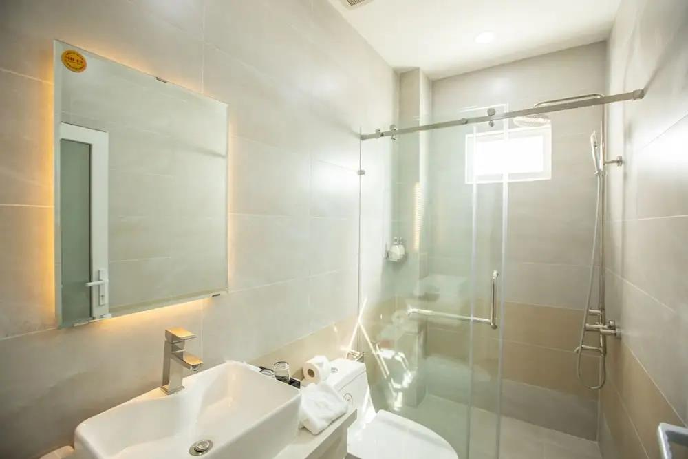 Hera Hotel 3*