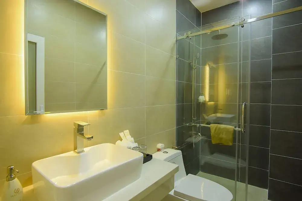 Hera Hotel 3*