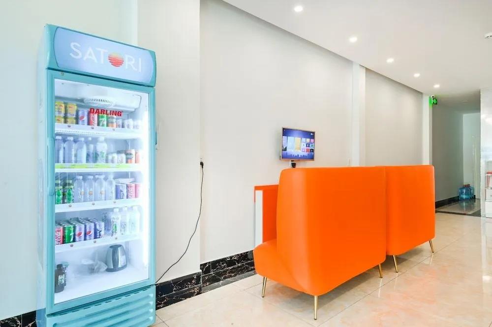 Collection O District Tan Binh Near Airport Formerly Joy Inn 2*