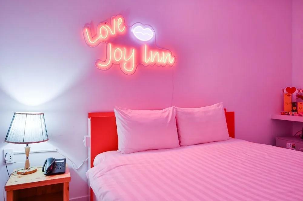Collection O District Tan Binh Near Airport Formerly Joy Inn 2*