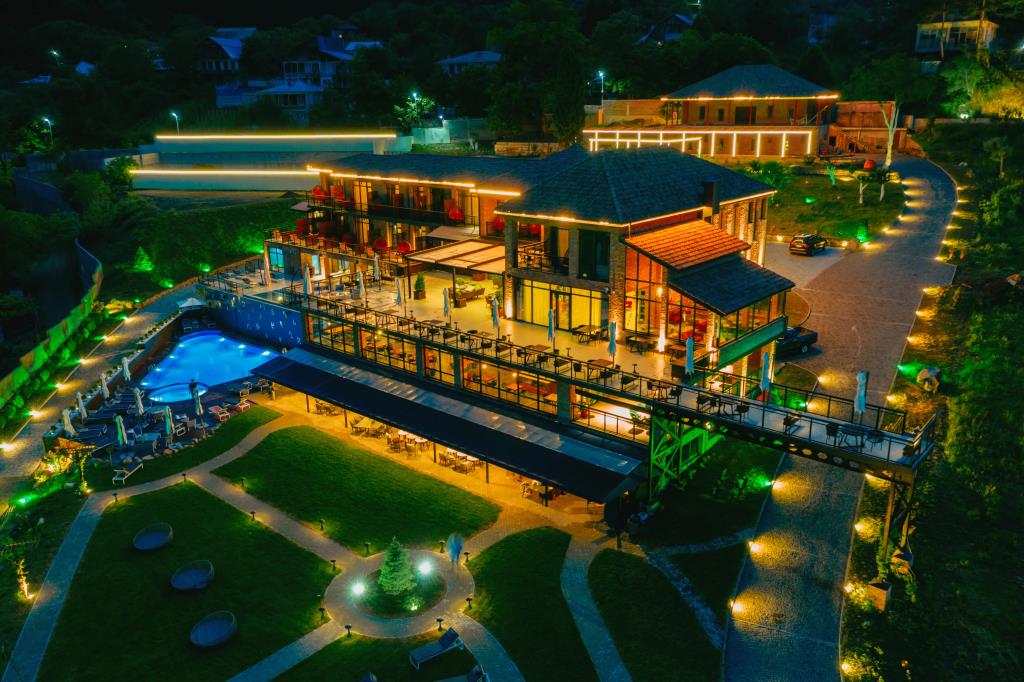 Mtserlebi Resort Hotel 5*