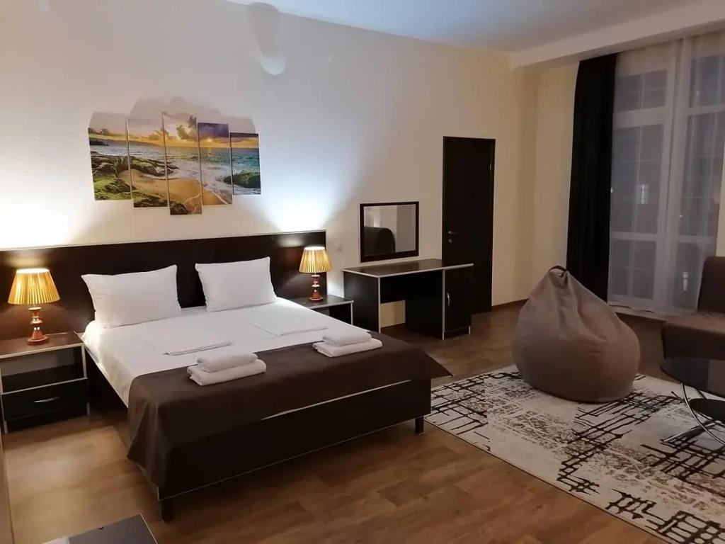 Alba Hotel 0*
