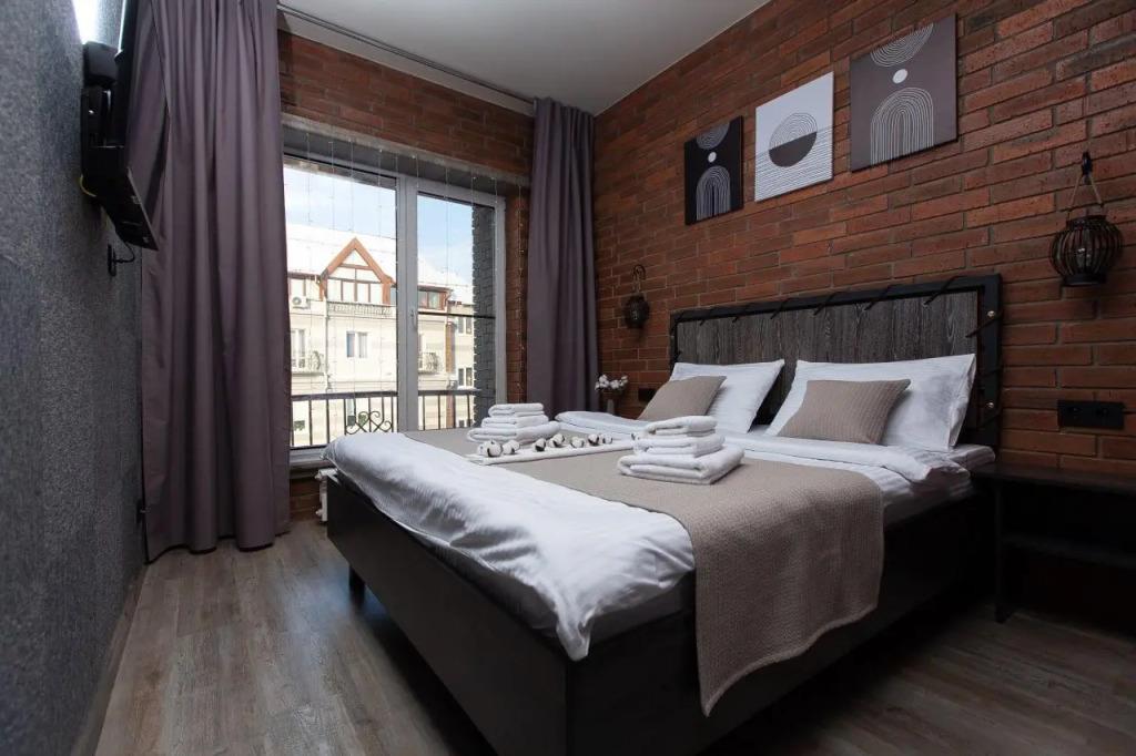 ESENIN-LocuS Hotel 0*