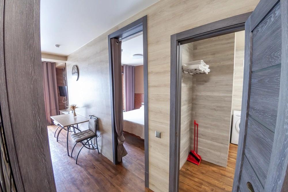 ESENIN-LocuS Hotel 0*
