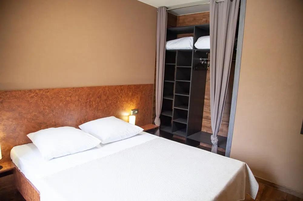 ESENIN-LocuS Hotel 0*