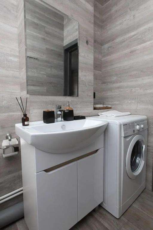 ESENIN-LocuS Hotel 0*