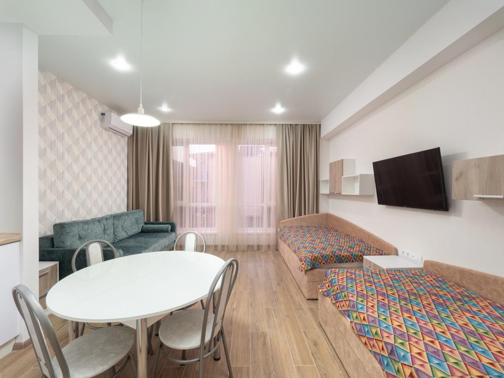 More Rooms v Zhk Milana apt28 Apartment 0*