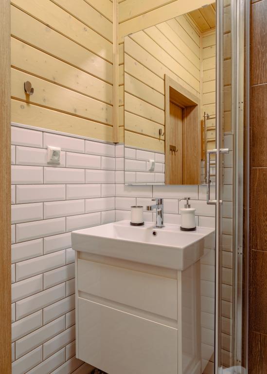 Dacha Apartment 0*