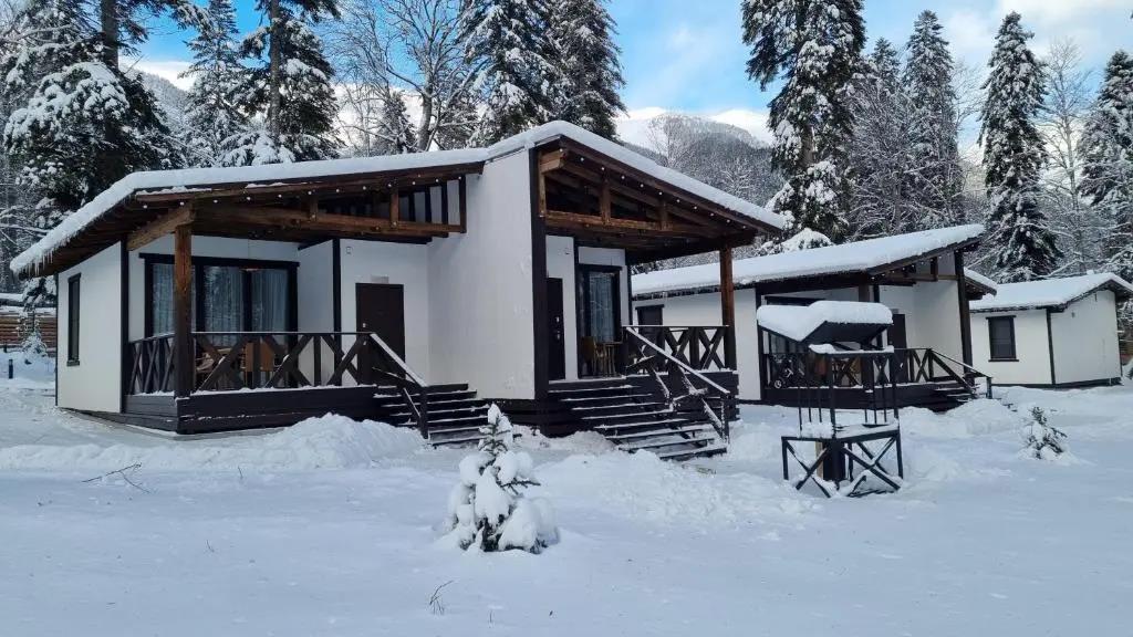 Dacha Apartment 0*