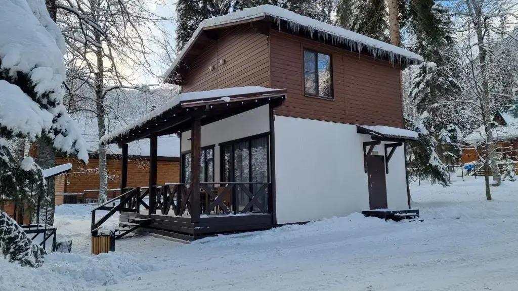 Dacha Apartment 0*