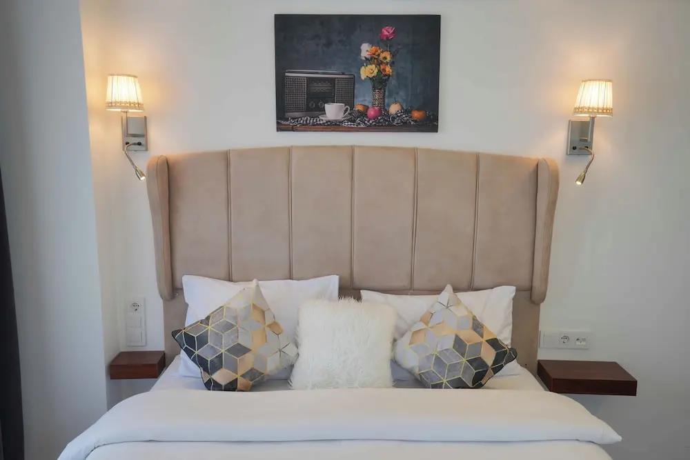 Violin Boutique Hotel 0*