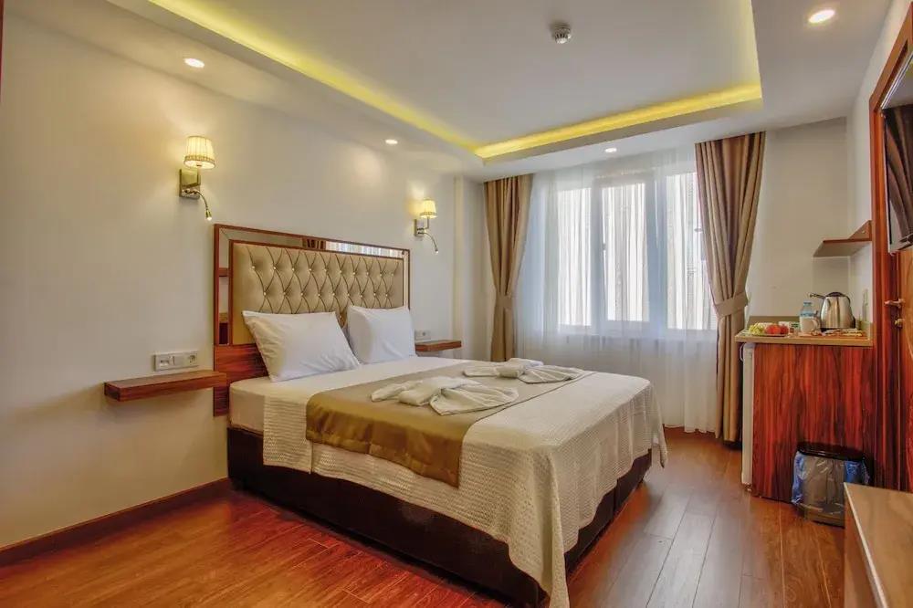 Violin Boutique Hotel 0*