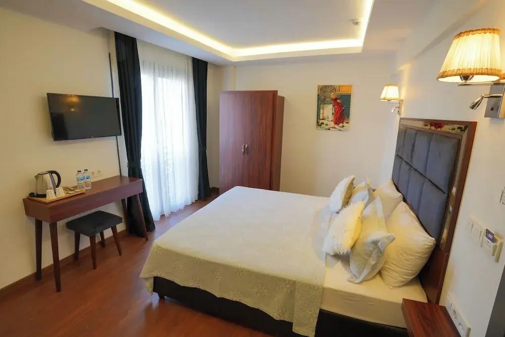 Violin Boutique Hotel 0*