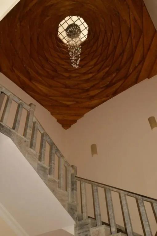 Irise Hotel 0*
