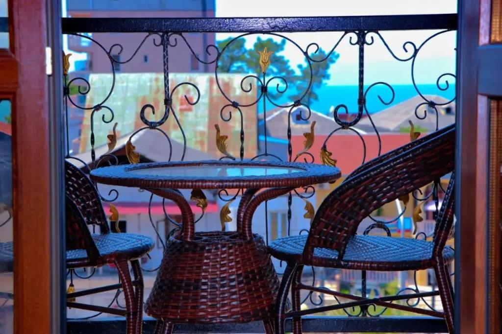 Irise Hotel 0*