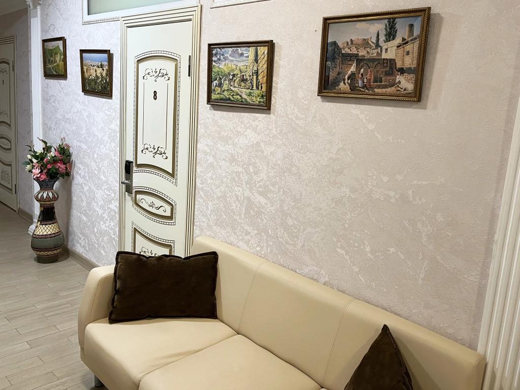 Akademiya Hotel 3*