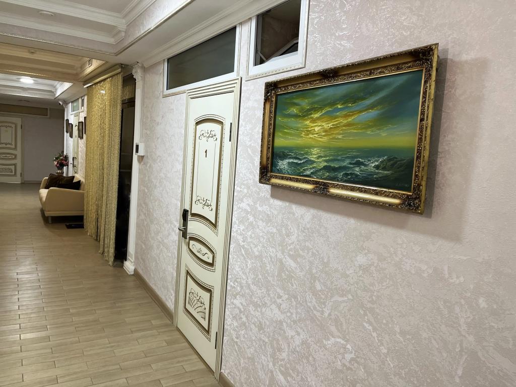 Akademiya Hotel 3*